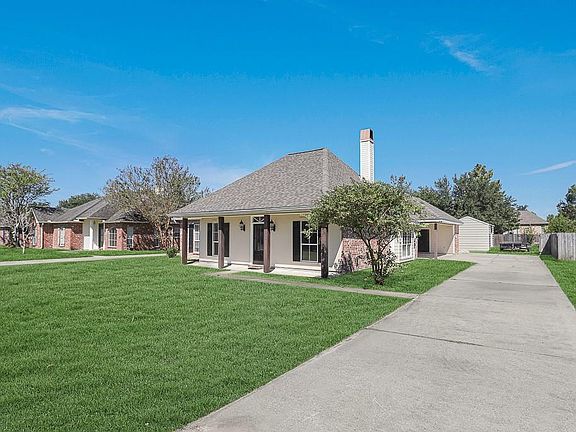 4th image of 39424 Bayridge Dr