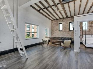 140 2nd St #1, Brooklyn, NY 11231