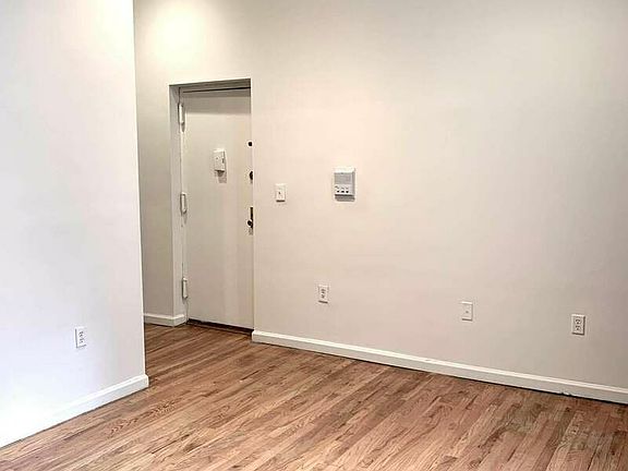 5th image of 328 E 55th St APT 1