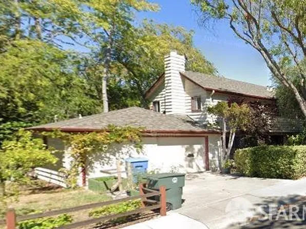 3001 Ross Rd, Palo Alto, CA 94303