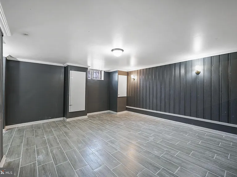 819 20th St NE — Photo 24
