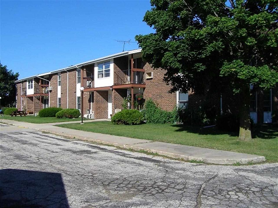 1st image of 421 Christel Dr