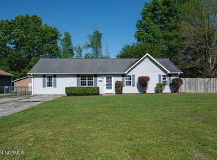 200 Sabrina Ct, Jacksonville, NC 28540