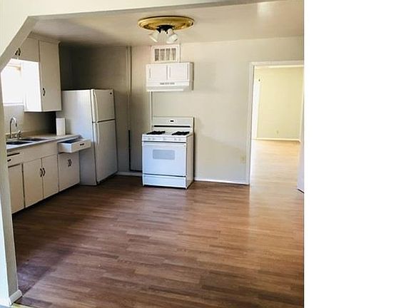 3rd image of 5520 Pollard St