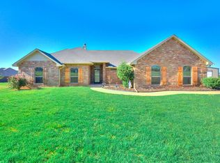 5795 Hillside Dr, Guthrie, OK 73044