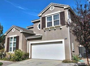 24335 Las Palmas St, Valencia, CA 91355