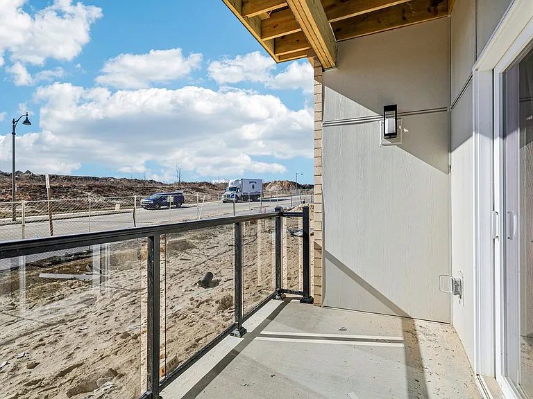The Residences at Jamestown Quarry — Photo 21