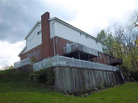 3rd image of 2724 Bonnie Dr
