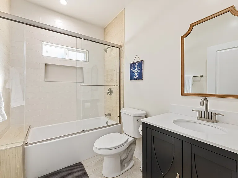 10840 Memory Park Ave — Photo 20