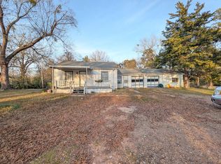 306 Roosevelt Rd, Hooks, TX 75561