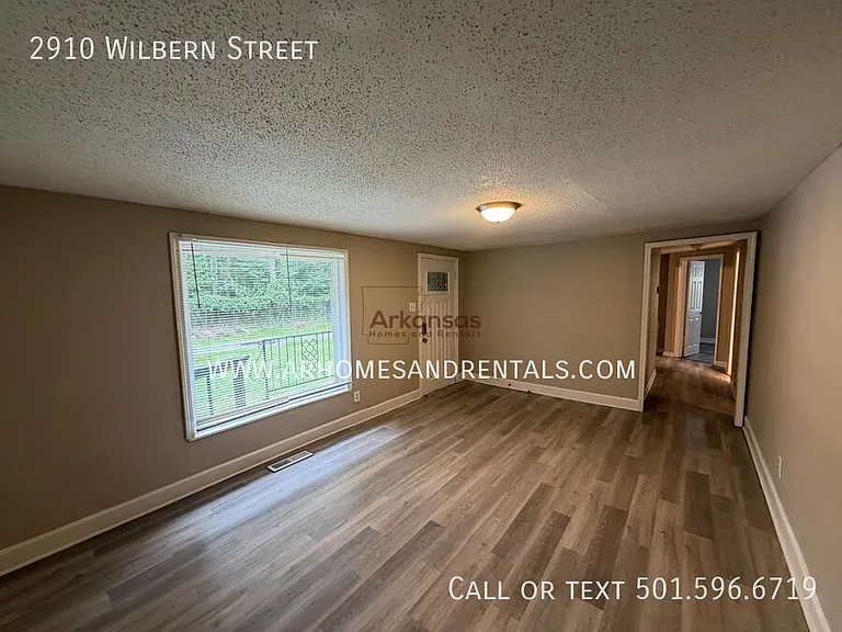 2910 Wilbern Rd — Photo 2