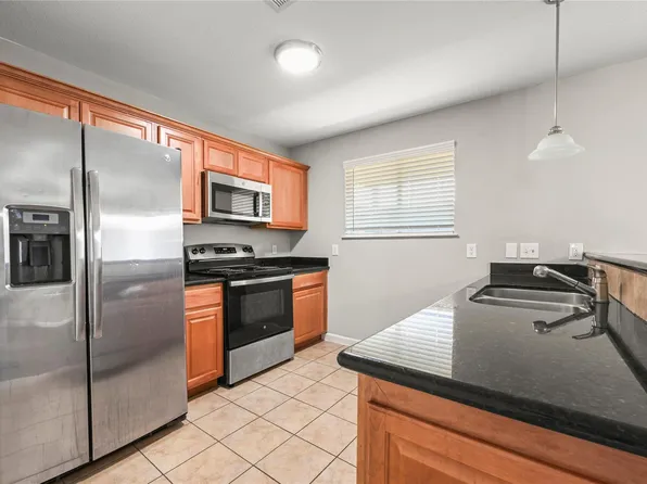 1520 Sherwood Forest St APT 301, Houston, TX 77043