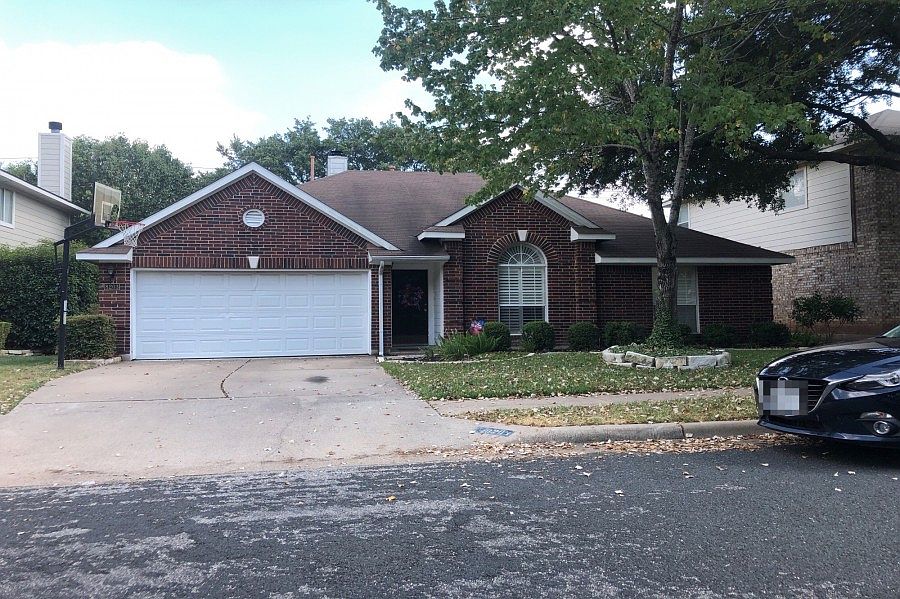 1st image of 8203 Broken Branch Dr