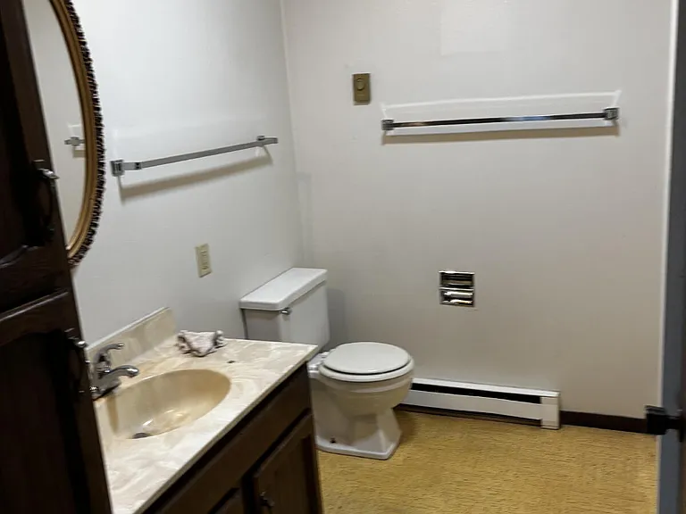 1 Richards Dr #6 — Photo 5