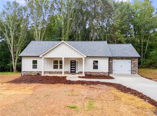 96 Old Bowdon Rd, Carrollton, GA 30117
