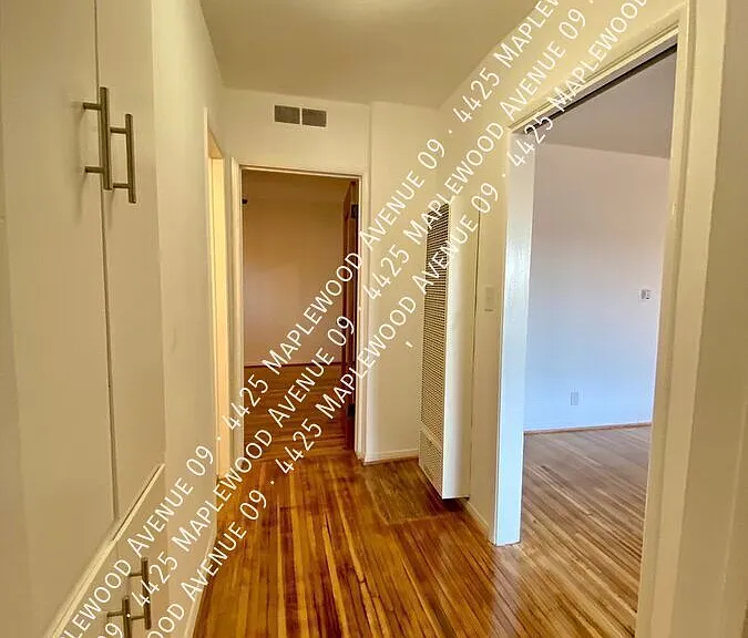 4425 Maplewood Ave #9 — Photo 4