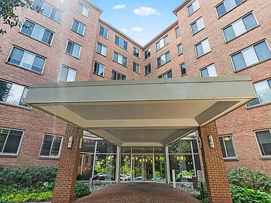 3000 Spout Run Pkwy, #A 201, Arlington, VA