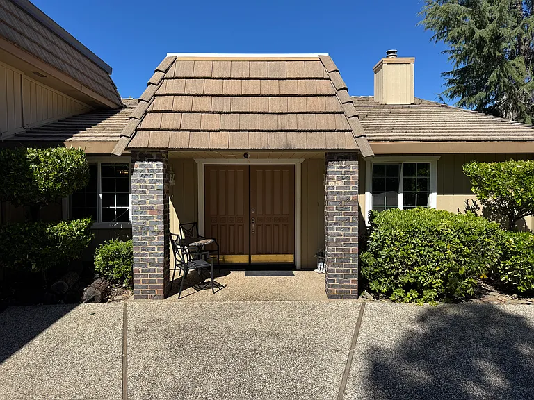 2965 Boeing Rd — Photo 2