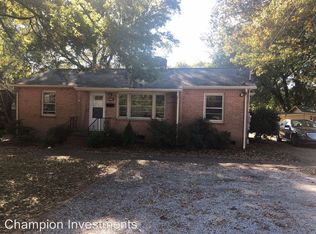 1017 W Elm St, Shelby, NC 28152
