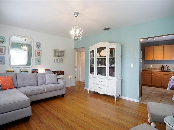 2nd image of 5536 2nd Ave N