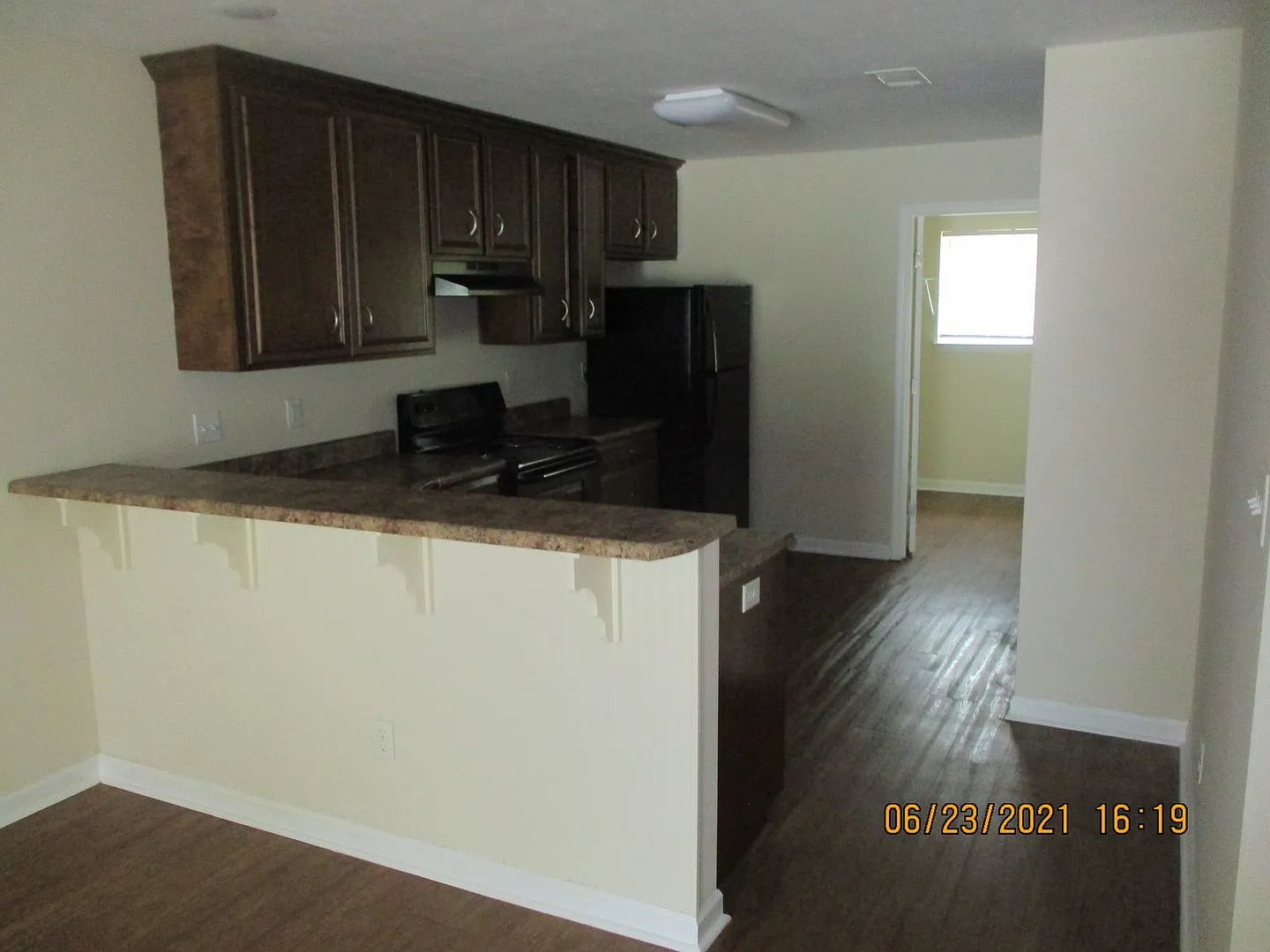 Magnolia Ct., 121-B — Photo 4
