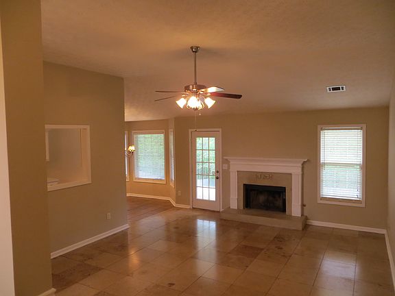 2nd image of 6241 Wilmington Way
