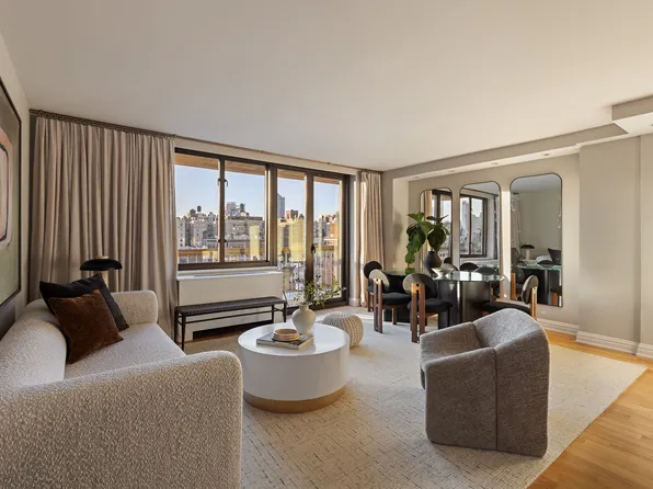 1438 Third Avenue image 1 of 19