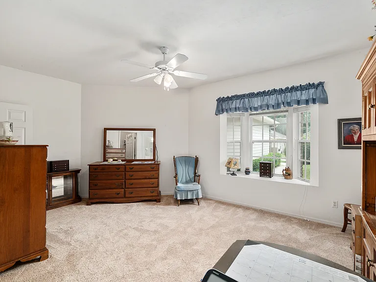 4814 NW 75th Rd — Photo 36