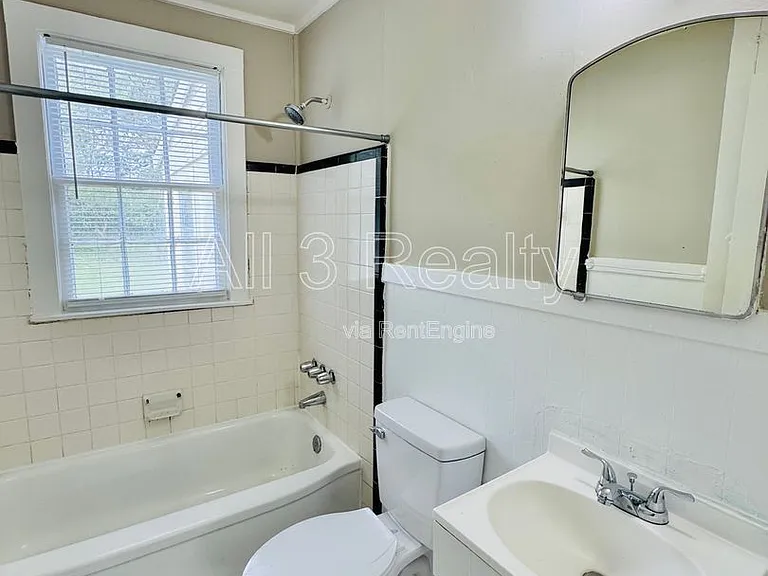 2023 Windsor Ave — Photo 17