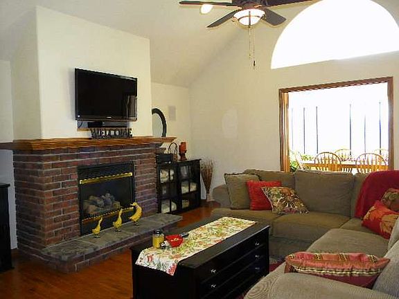 3rd image of 3320 W SUNSET DRIVE