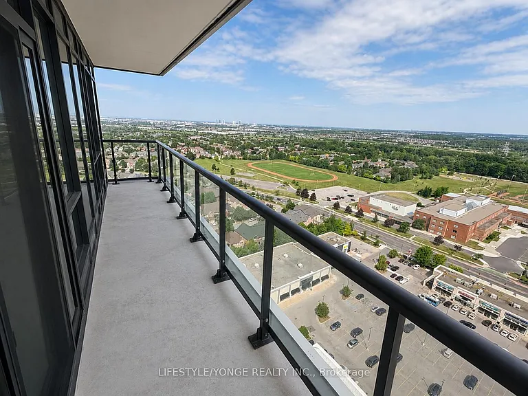 7950 Bathurst St #B-2403 — Photo 9