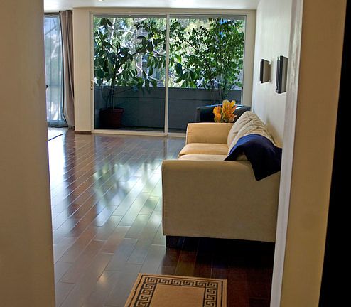 4th image of 2301 S Beverly Glen Blvd Unit 302