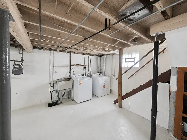 4229 W 23rd St — Photo 15