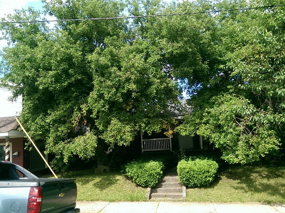 1st image of 316 E Main St