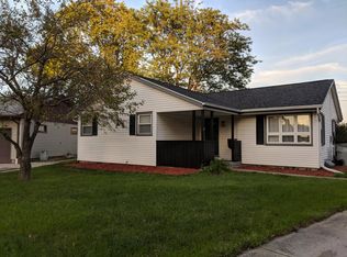 5222 N 103rd St, Milwaukee, WI 53225