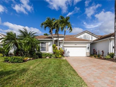 1208 Chelmsford CT, Naples, FL, 34104