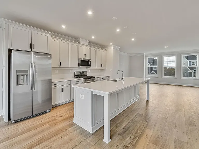 1320 Laconia Ln — Photo 18