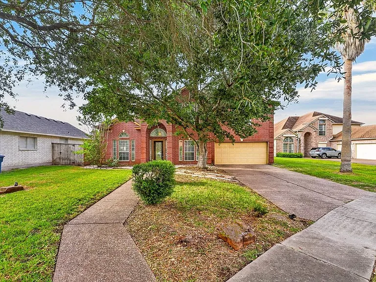 7414 Lake Micala Dr — Photo 2