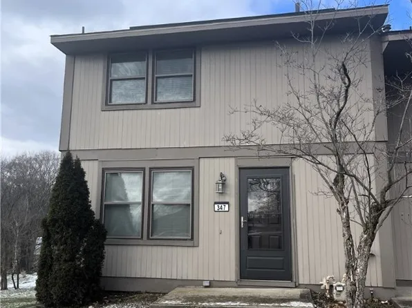 347 Ridge Point Cir, Bridgeville, PA 15017