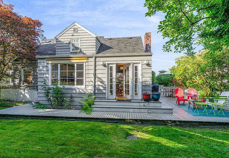 5051 Harold Pl NE — Photo 23