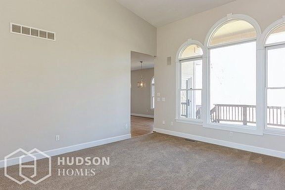 4th image of 6578 Wyndwatch Dr