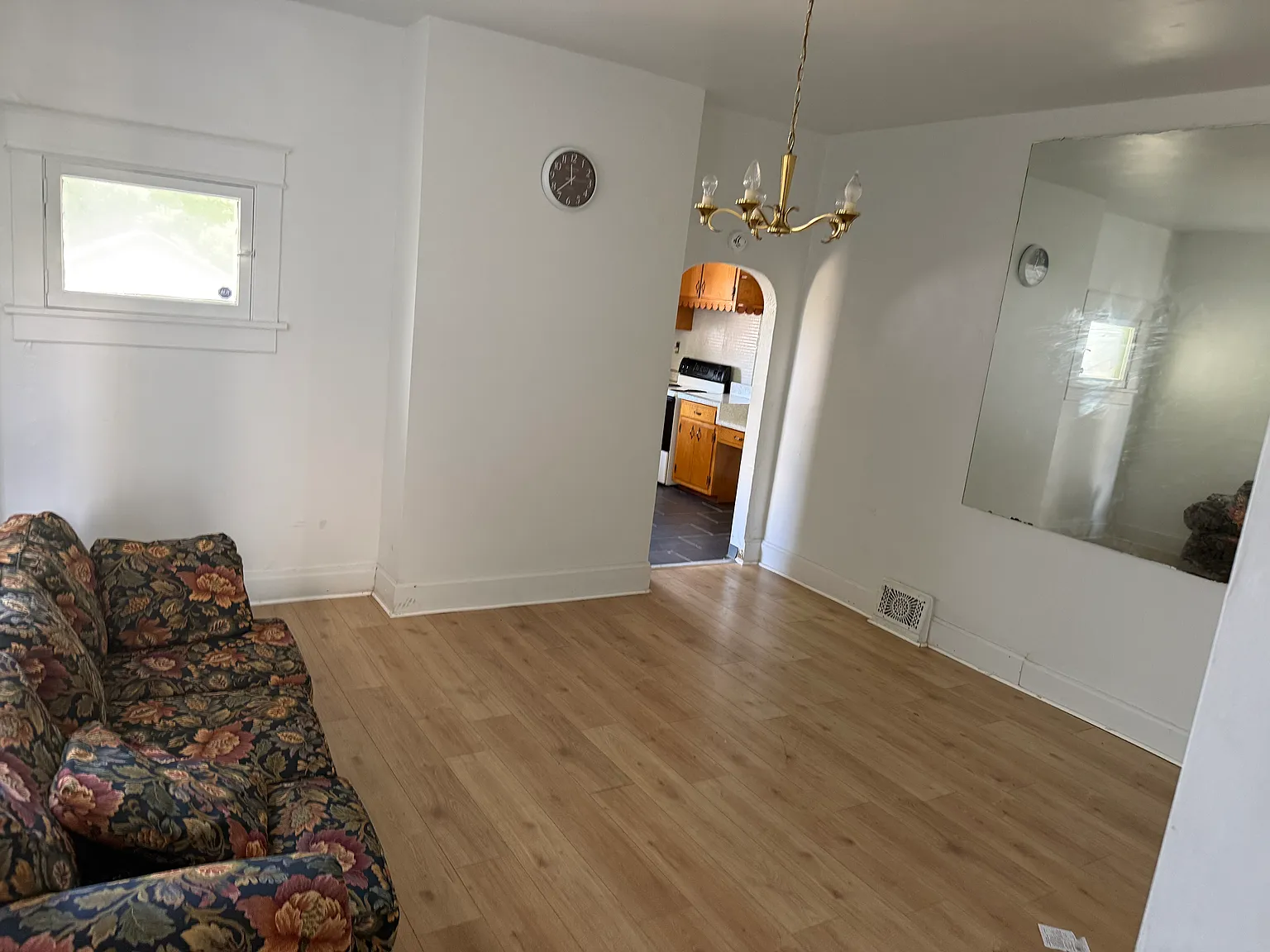 3 bed, 2064 sqft, $1,250 — Photo 3