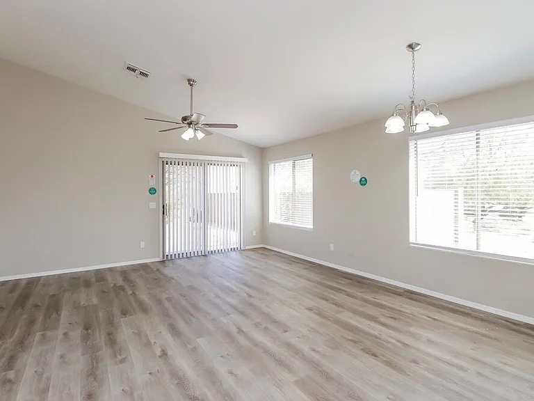10543 E Cicero St — Photo 6