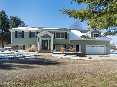 26117 Stancrest Dr, South Lyon, MI, 48178