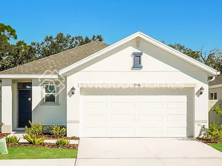 7936 Majestic Palms Ct — Photo 1