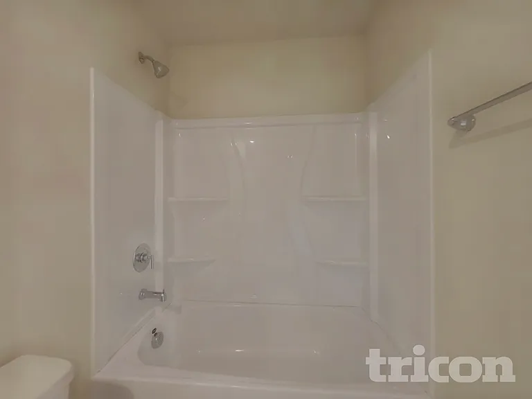 2539 Trollinger Dr — Photo 12