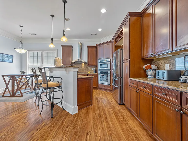 1267 Atlantic Dr NW #A — Photo 2