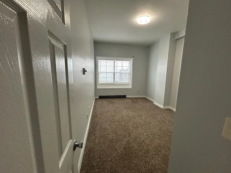 206 E Ayre St #15 — Photo 22