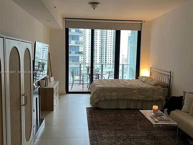 1010 Brickell Ave #2010 — Photo 6