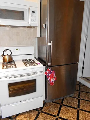 Rented by CitySites Real Estate Group | media 15